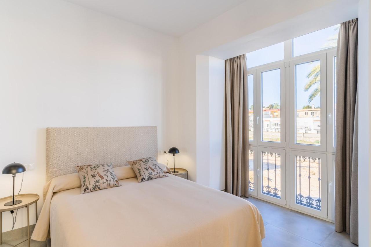 Casa De La Vega Suites Chiclana de la Frontera Extérieur photo